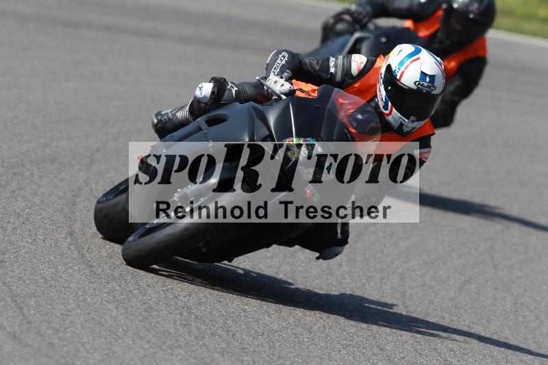 /Archiv-2022/06 15.04.2022 Speer Racing ADR/Instruktorengruppe/47